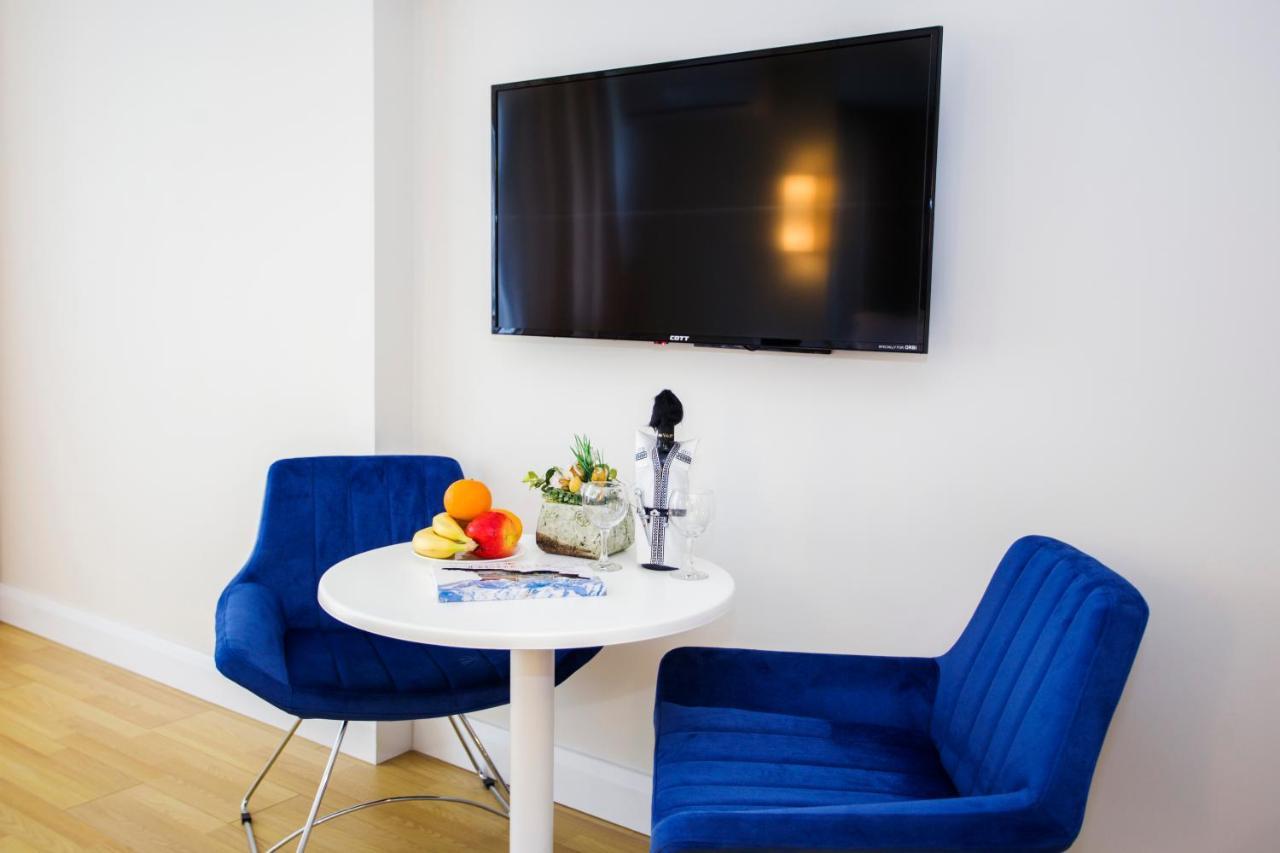 Сozy Apartment In Orbi City Batumi Exterior photo